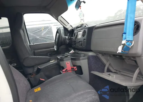 2013 Ford E-250 Commercial z USA, uszkodzony, nr VIN 1FTNS2EL2DDA39203